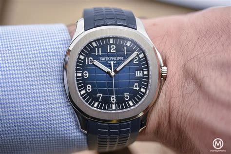 patek philippe aquanaut rubber strap price|Patek Philippe aquanaut jumbo 42mm.